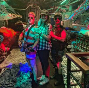 Kathryn Burns Instagram - What a gift to work with these superstars of dance & comedy on Reno 911! The Hunt for QAnon! ⭐️🎁

Watch now on Paramount  (Use code HOLIDAY-Reno911 for a month free) 

#reno911 #katburnschoreo #assistantchoreographer @asielhardison