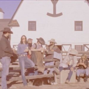 Kathryn Kelly Instagram - Thank you all for such a huge outpouring of love and support these past weeks. It’s warmed my heart to get to finally share season 4. I heard Yellowstone had the best fans, but now I really know 💛 and very grateful @_jeffersonwhite for your off screen talents 🙏 #yellowstone #yellowstonetv #paramount
