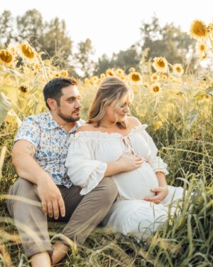 Katie Carpenter Instagram - Got the sneak peek today and couldn’t resist sharing! 💛 

Can’t stop staring at these images by @loveleighco.photos. They memorialize our love & this weird and wild phase in our lives. 

We’re just a few months away from meeting this little sunflower. How lucky we are. 🌻

#maternityshoot #maternityphotography #sunflower #30weekspregnant #bumpstyle #goldenhour #sunflowers🌻 #maternityshoot #momtobe #pregnancy