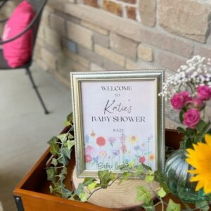 Katie Carpenter Instagram - Baby in bloom 🌻

Thanks to my mama @nancycarpenter27, my sister @alexiscarpenter, and my aunt Patty for making this a special day! 💗 they hand painted all the decor and had a ton of fresh flowers. 🌼 It was intimate and beautiful. 

Things are feeling more and more real. And one of the coolest parts is both my mom and my sister got to feel the baby kick!! 

I was hoping the stars would somehow align but we don’t live close so I didn’t know if it would be possible. Baby showed up for them. 👶🏼

Can’t wait to introduce her in a few months! 

And yes - dress #2 won!! Thanks for all your feedback. 🤗