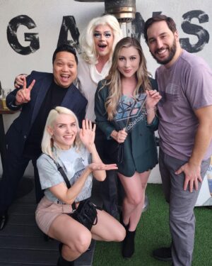 Katie Wilson Instagram - A HUGE thank you to everyone who came out to celebrate #TabletopNews last night! 🎉 🥹 The first episode is up now (link in bio), now back to work on Ep 2!