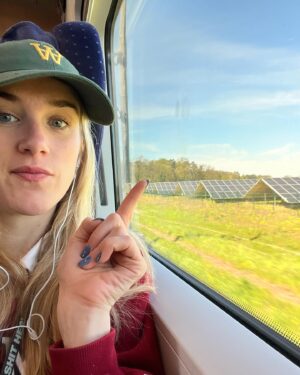 Katjana Gerz Instagram - All the pfun times @dbpersonenverkehr (keine Werbung wegen Marken Nennung)