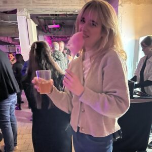 Katjana Gerz Instagram - November takes 🧡