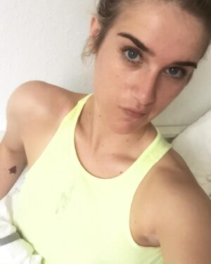 Katjana Gerz Instagram - January dumps 🐢