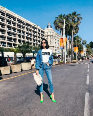 Katya Peneva Instagram - 👋🏻💚💚💙💙 #travel #cannesfilmfestival #cannes