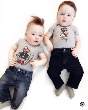 Katya Peneva Instagram - Be still! Mama is taking a photo 😂 #love #myboys #twins #lovelife shop at http://liketk.it/2sm1v #liketkit #ltkbaby @liketoknow.it