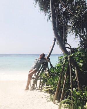 Katya Peneva Instagram - 🌴💙 #beachlife #island #maldives #islandlife #amillafushi #amilla