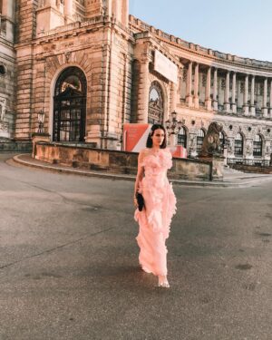 Katya Peneva Instagram - Vienna fairy tale... #vienna #travel #fun
