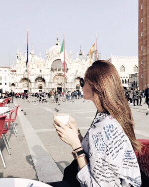 Katya Peneva Instagram - This square 💞 #Italy #Venice #Venezia #vacation #weekend #fun