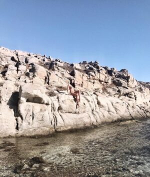 Katya Peneva Instagram - 👋🏻 #vacation #mykonos #greece #loveit