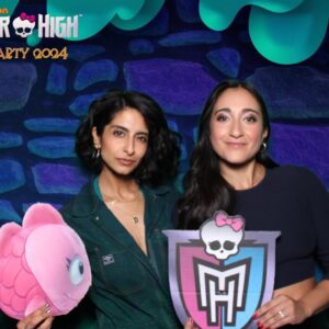 Kausar Mohammed Instagram - 👹😈👻 @monsterhigh is in seasssssoooooonnn babbyyy. Grateful to be a part of bringing #cleodenile to life, she is my royale alter ego. And for the whole @monsterhigh cast, crew, and creator (@sheafontana) who are truly just so damn fabulous. Season 2 is on @paramountplus @nickelodeon now . 
Also my various appreciations for:
* 🖤 Again, the amazing cast -- we are vast, diverse and beautiful 
* 💙 @krystinaalabado for playing sister Nefra
* 💚 @sheafontana for permission to play not just Cleo but other characters I love so much (Raine!). It means to much to be able to voice our queer and non-cis characters 
* ❤️ For the uno cards - my fave family game - @uno @mattelcreations #UNO
* 💛 My lovely team at @cesdvoiceover @catheylizzio and everyone behind the scenes at @nickelodeon on the show (including @morgannfj !)
* 💜 The beautiful Cleo Art the community has been creating! Huge shout out to the amazing ARTWORK y'all create

#cleodenile #monsterhigh