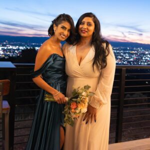 Kausar Mohammed Instagram - we take siblings very seriously. 
LATE but happy #nationalsiblingsday !