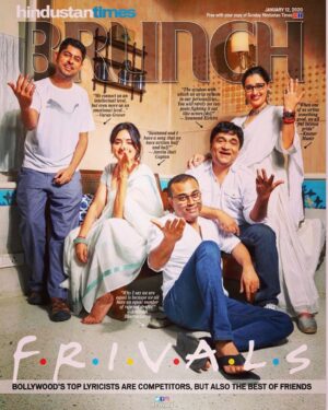 Kausar Munir Instagram - My tribe! @anvita_dee @vidushak @swanandkirkire #amitabhbhattacharya •
Thank you @htbrunch 🙏🏼
📸 @shivangi.kulkarni 💇🏻‍♀️@rashmishastri 📝 @ananyag81