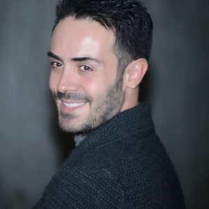 Kaveh Samakbashi Instagram - خدايا
شكرت؛خودت ميدوني كه بهترين رفيق مني و با دوست داشتن تو آرومم ؛
ممنونم كه هميشه كنارمي🙏
الهي شكر🤍