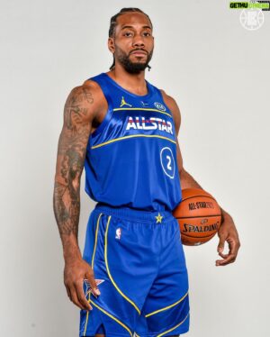 Kawhi Leonard Instagram - How many points do you think he will score tonight? #KawhiLeonard #NBAAllstar