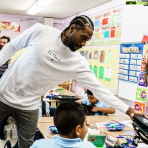 Kawhi Leonard Instagram - Kawhi donated 1 million backpacks to students in the Moreno Valley Unified, Inglewood Unified, & LAUSD