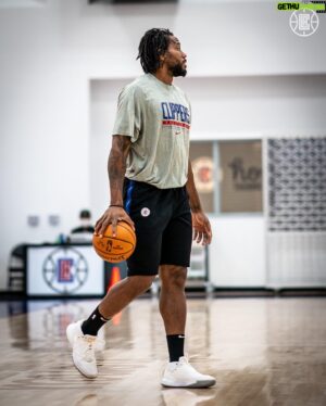 Kawhi Leonard Instagram - @laclippers