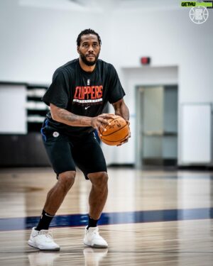 Kawhi Leonard Instagram - @laclippers