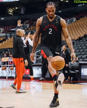 Kawhi Leonard Instagram - I just worked a 10 hour shift 🥵 how did the game go lol