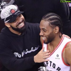 Kawhi Leonard Instagram - One last pic for tonight 〽️ @champagnepapi