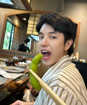 Kay Lertsittichai Instagram - เดือนใหม่แล้วลงรูปได้🤣