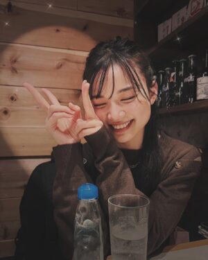 Kayano Masuyama Instagram - メニューにあると
つい頼んでしまうものってないですか？
私はラムネだな🤤🫧

#サイダーでカンパイダー
#って打ってご満悦な気持ちで更新しようとしたら
#いやラムネじゃんて気づきました 
#気づくことが大事☝️#大切なことに気づけてよかったです
#ここまでハッシュタグつけて
#ラムネとサイダーの違いってなんだろうと調べたら
#ビー玉入りの瓶の形をしているかそれ以外か #とのこと
#ローランドさんみたいになっちゃったけど
#中味の違いはありませんって
#ほんとにずっと私はなんの話をしているの