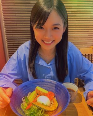 Kayano Masuyama Instagram - 蕎麦とYシャツと私、👔