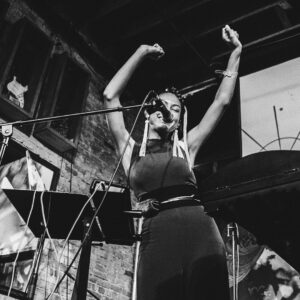 Kayla Briët Instagram - < moments > 🦂 .
📸 by @thelittleghost #sxsw2018