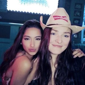 Kayla Heller Instagram - miss you 💕