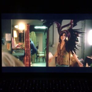 Kaylah Zander Instagram - The best scene with nudity I’ve ever seen in my life. When was the last time you saw breasteses on TV that were not revealed for the purposes of turning on the dude in the scene or the dudes at home? IF YOU CAN EVEN NAME THEM THEY WILL FIT ON ONE HAND.
Thank you @glownetflix 🙌🏼