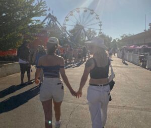 Kaylah Zander Instagram - 👋🏼 Summer - Fall 🤲🏼 
(I would have almost no fun without @alimunnisnofun)