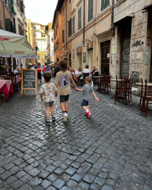 Kaylee DeFer Instagram - The Fitzpatrick’s do Rome: days 1-4. #brothersfitz #summeradventures #fitzfamoffive