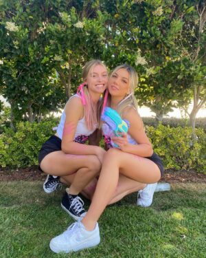 Kaylee Quinn Instagram - 🔫🔫@charlottekeif