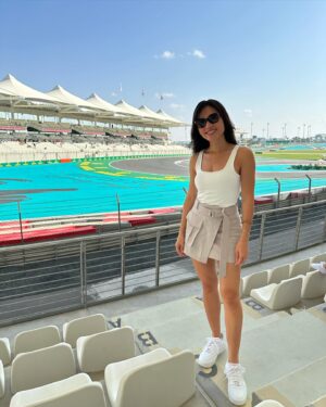 Kayli Tran Instagram - F1 with my Dubai sugar zaddy 😌 let’s see if we can get him to buy me a Mercedes next. lol

#f1 #formula1 #dubai #abudhabi #yasmarina #yasisland #f1abudhabi #uae #mercedes