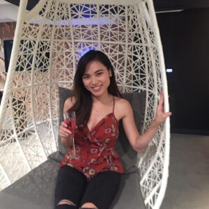 Kayli Tran Instagram - Kinda missing my long hair... ⠀⠀⠀⠀⠀⠀⠀
Actually, kinda missing all sorts of things...
Like a Zoom call bc I thought Nashville was eastern time... 🤦🏻‍♀️
What day is it even?! 🥴