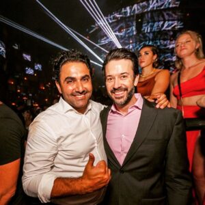 Kaysar Ridha Instagram - Popped in to see an old friend before the big fight tonight. #ufc264 @jamesrhine let’s goooooo
