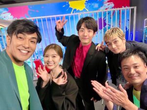 Kazuki Kitamura Instagram - 昨日、渋谷でのイベントに参加しましたー🧟
最高👍に楽しい仲間です！

NETFLIX 映画
「#ゾン100〜ゾンビになるまでにしたい100のこと 〜」

明日3日の16時　配信スタートです！

面白かったらNetflix作品画面の「最高！」のボタン押してくださいねー！
