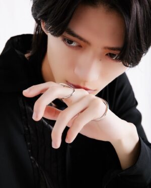 Kazuto Mokudai Instagram - 宝島社「1OC（イチオシ）Vol.4」

原因は自分にある。

裏表紙務めてます:)

撮影：松木宏祐

#PR