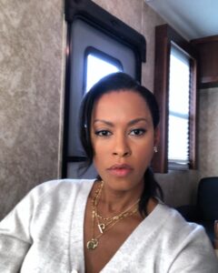 Actress Kearran Giovanni HD Instagram Photos and Wallpapers December 2023