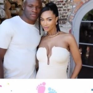 Kedist Deltour Instagram - Having fun with my friends at the gender reveal. It was an unforgettable experience! Thanks to @boothix.be #bestfriends #genderreveal #babyboy💙 #genderrevealparty