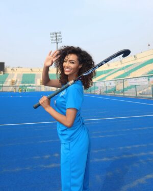 Kedist Deltour Instagram - It’s Miss World’s Sport Challenge and we are the winner 💙 #MissWorld #71MW #MissWorld71 #BWAP #BeautywithaPurpose #India #incredibleindia @missworld @fashionclub70 @pinkoofficial