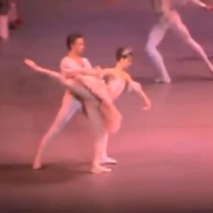 Keenan Kampa Instagram - even tho I don’t do it anymore, this time of year will always remind me of nutcracker 💕🥴 #tbt to some bad quality recordings from vaganova 
#vaganovaballetacademy #vaganova #ballet #nutcracker #baby