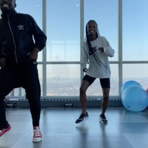 Keeya King Instagram - God bless @greg.samba, I don’t listen, I talk back, and I complain, I really don’t know how he puts up with me. lil sis vibes •
•
•
One of the most important lessons this decade taught me, is that sometimes you mess up and get on the wrong foot, get a little lost, but that’s okay just make sure you’re enjoying the journey