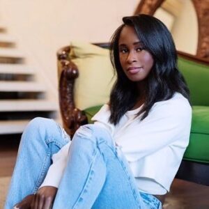 Keeya King Instagram - sittin’ pretty 😘