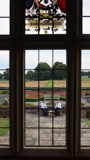Keir Starmer Instagram - Welcoming @simonharristd to Chequers tonight.

Discussing the close relationship between our nations and resetting our partnership.

This is the work of change.