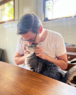 Keith Habersberger Instagram - A rare sweet moment with Grandpa Barry. @haberscats 
📸 @becksmecks2
