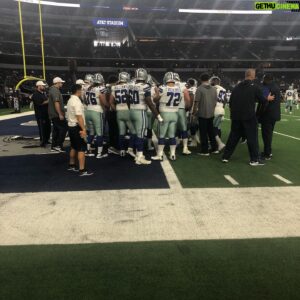 Keith L. Williams Instagram - Sideline was 💣💣💣 best view in the house! 🔥🔥🔥@1053thefandfw #1053thefan