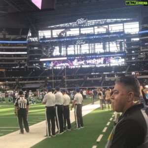 Keith L. Williams Instagram - Sideline was 💣💣💣 best view in the house! 🔥🔥🔥@1053thefandfw #1053thefan