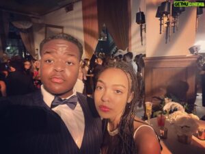 Keith L. Williams Instagram - We had such a great time 
@demisingleton 16th Birthday
The theme was Great Gatsby! 
Everyone looked so good!
Check out my finger wave!😉
Thanks @andreasamuels__ 
#greatgatsbyparty #sweetsixteen 
#demisingleton 🥳