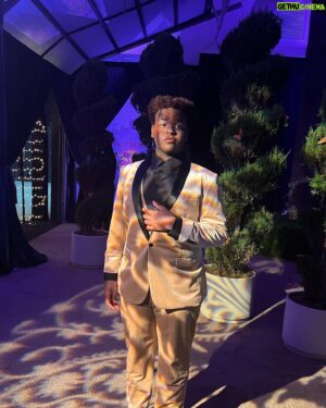 Keith L. Williams Instagram - Had to step out for my triple leos far far away themed. 18th @marsaimartin popped out!!!🎉 @optimiststudios